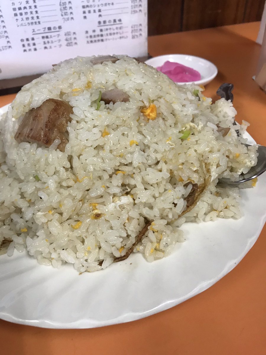 Ooooo_jiro's tweet photo. けっこう前のチャーハン^ ^ https://t.co/VM66e1JL5S