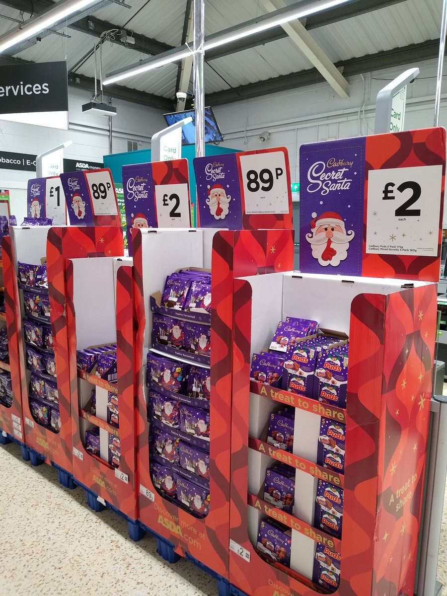 david_brighton's tweet photo. A bit early for Christmas, isn't it @asda ? 100 days to go before the big day, and we're closer to midsummer than midwinter. https://t.co/cgry14MNb5
