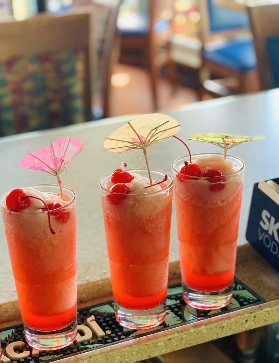arubabeachcafe's tweet photo. Cool off w/ our delicious @papaspilar Category 5 Hurricane! 🍒  Blonde &amp; Dark Rums mixed w/ passion fruit, orange juice &amp; grenadine to create the perfect tropical adult beverage! 😋🍹#savorysaturday #livemusic #islandcocktails #freshseafood #lauderdalebythesea #arubabeachcafe https://t.co/ocxt8fnCKX