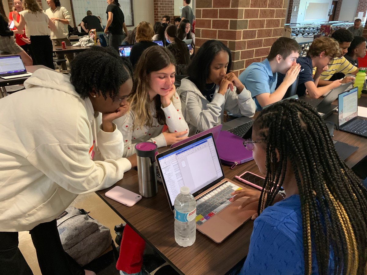woodwarddebate's tweet photo. Pre-tournament prepping! https://t.co/RbEYvRfhpC