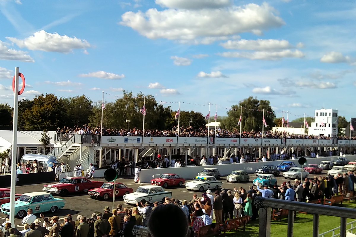 Caterham_Racer's tweet photo. What a view! #GoodwoodRevival #stmarystrophy https://t.co/Nb5VMtT3EM