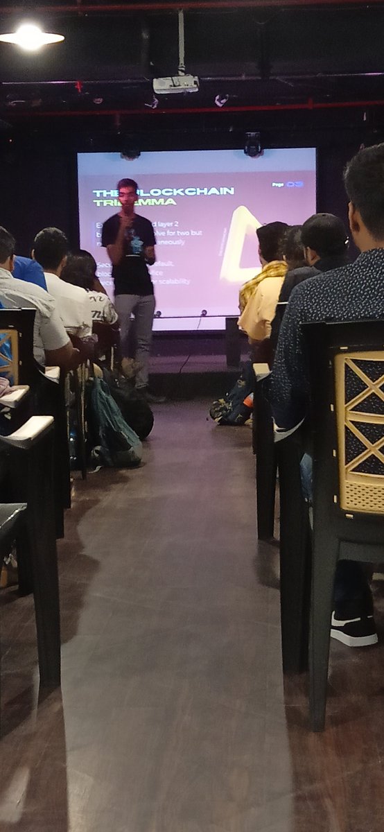 its_farhan_2222's tweet image. A good session of Web3. Got to learn various aspects of it.

#Web3IsTheFuture #ProofOfCommunity #ShardeumKolkataMeetup