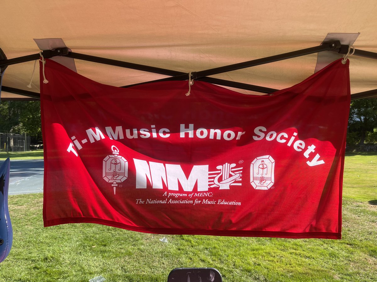 TriMHopedale's tweet photo. Come and support the Tri-M Music Honor Society at Day in the Park!!!  Play a game of musical toss into instruments! @hopedalejshs @HFOM_Hopedale https://t.co/dbdDdcfOrK