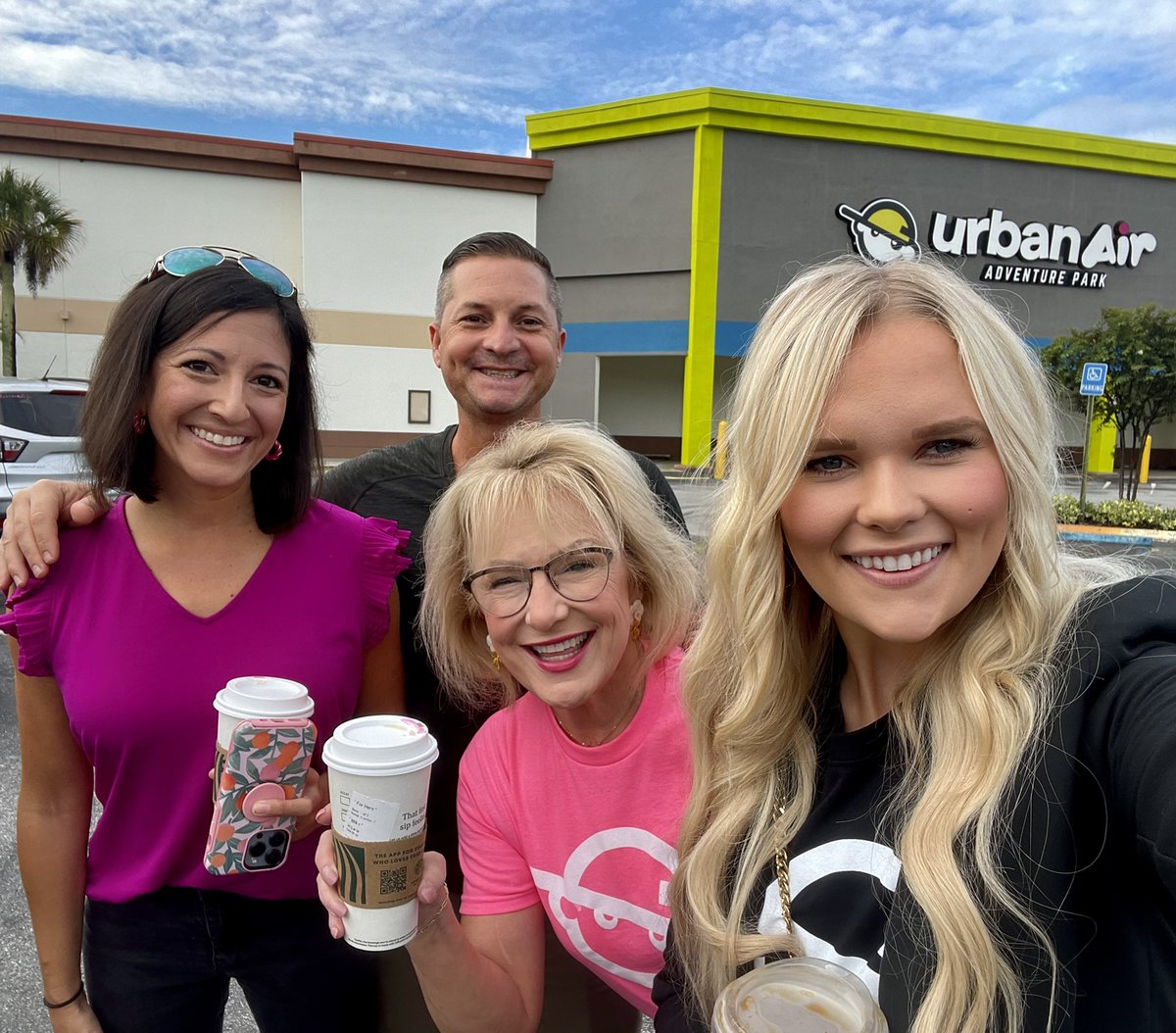 jackiehoegger's tweet photo. Let’s OPEN another @UrbanAirPark team @HoeggerComm!   Thank you for choosing us!   #GrandOpeningTeam https://t.co/zmrt1JzANx