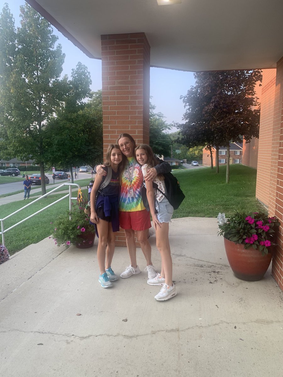 Jennifer Paxson Prass Elementary Principal tweet media