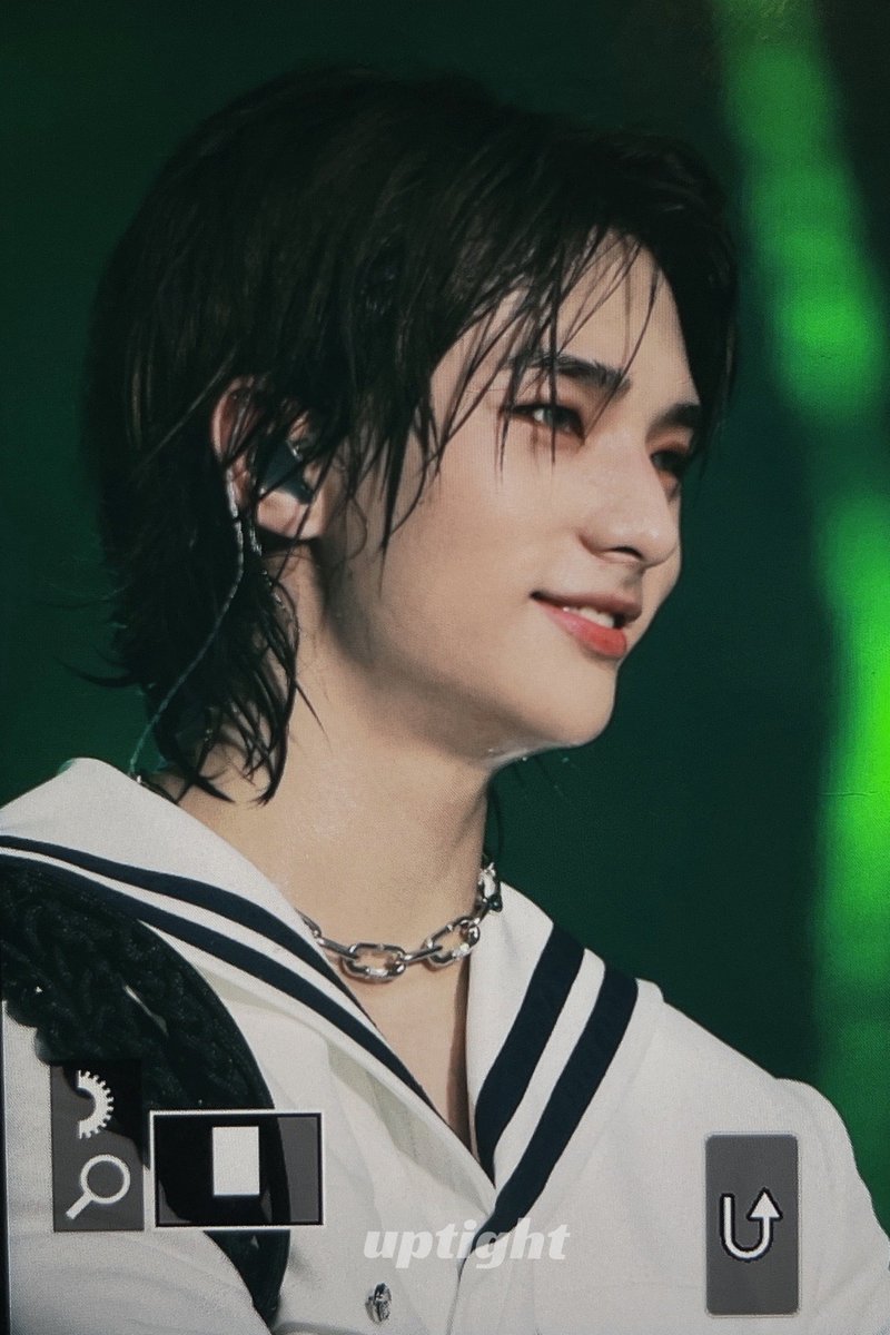 uptight0320's tweet photo. 220917 #현진 #Hyunjin #스트레이키즈 #StrayKids https://t.co/dfTHv8dVs6