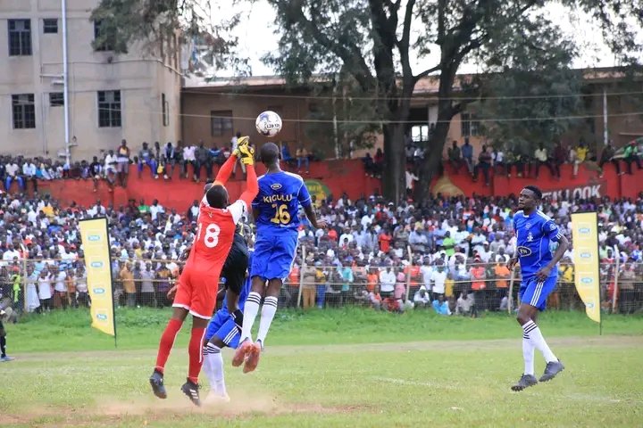 babatvuganda's tweet photo. 60' 
Kyangata Ibrahim attached to Kigulu failed to convert a penalty denying his side an equalizer. As it stands
Bukooli Namayingo 1 : 0 Kigulu.
#BusogaMasazaCup 
@mtnug 
@NileSpecial https://t.co/AfvR2fDx4i
