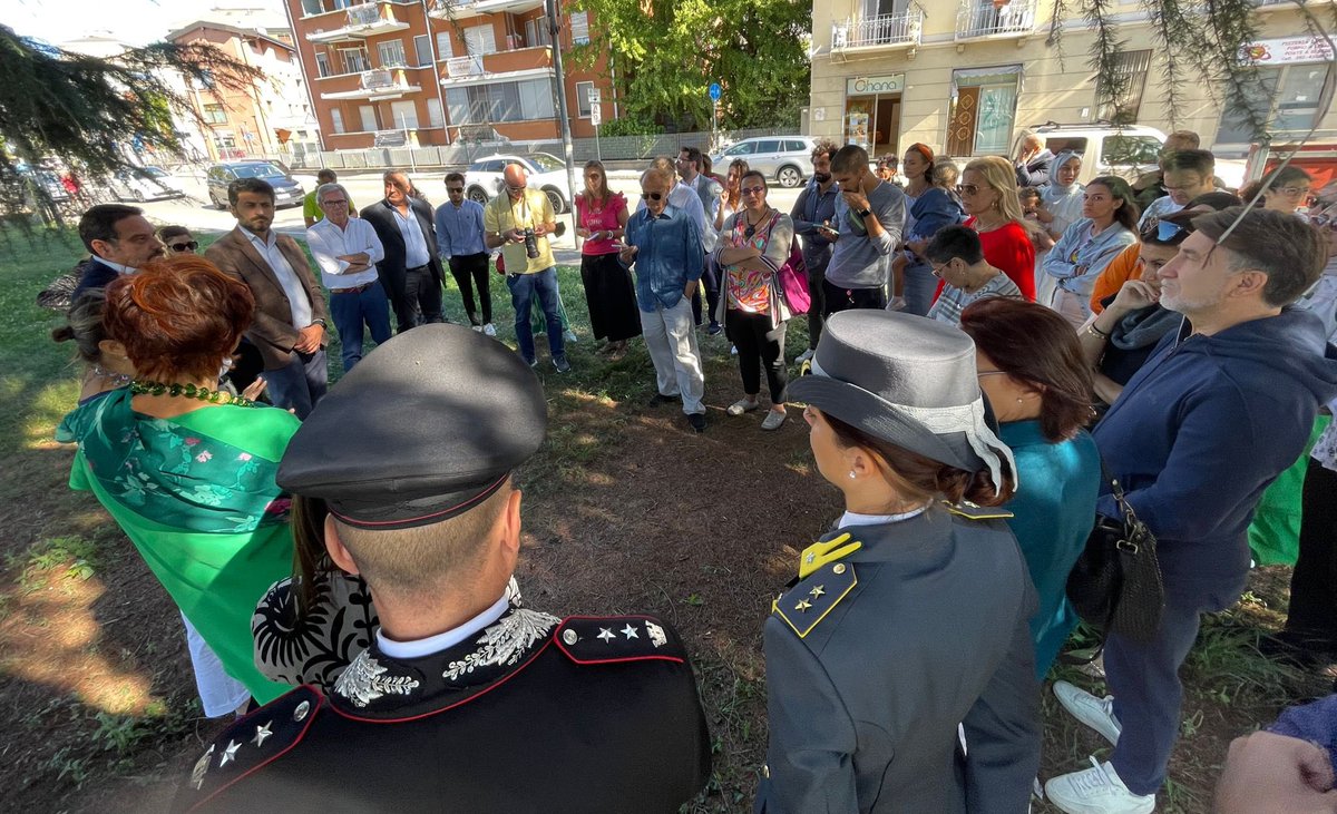 GulerceRukiye's tweet photo. Bugün İtalya - Novara’da birlikte ortak projeler yürüttüğümüz Ohana Derneği’nin resmî açılışına katıldık. @SUGDER_ olarak birlikte güzel işler yapmaya devam edeceğiz. @HopeKnitting https://t.co/Eb4BbPzqFE