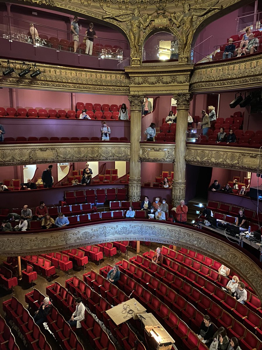 manonbna's tweet photo. Journées du Patrimoine à #Tours : l’Hôtel de Ville, le Grand Théâtre et le Musée des Beaux-Arts, la Cathédrale.. de belles (re)découvertes 🏰🔎 #JEP2022 https://t.co/8Q5FB9lnvr