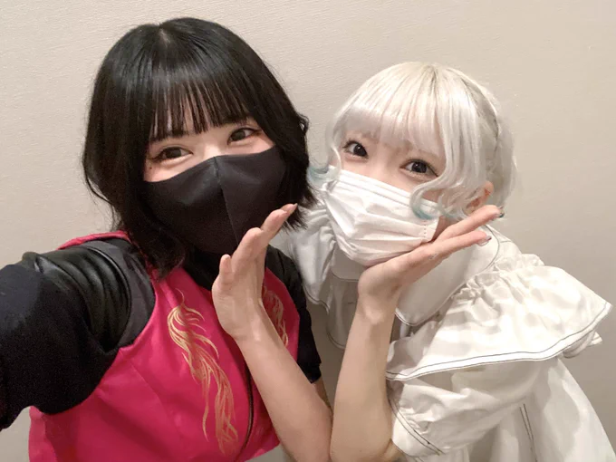 わかるか、これお互いのケータイで自撮りしあってるでしょ1枚撮って送るんじゃなくて両方用意するところ本当にありがとうございます 