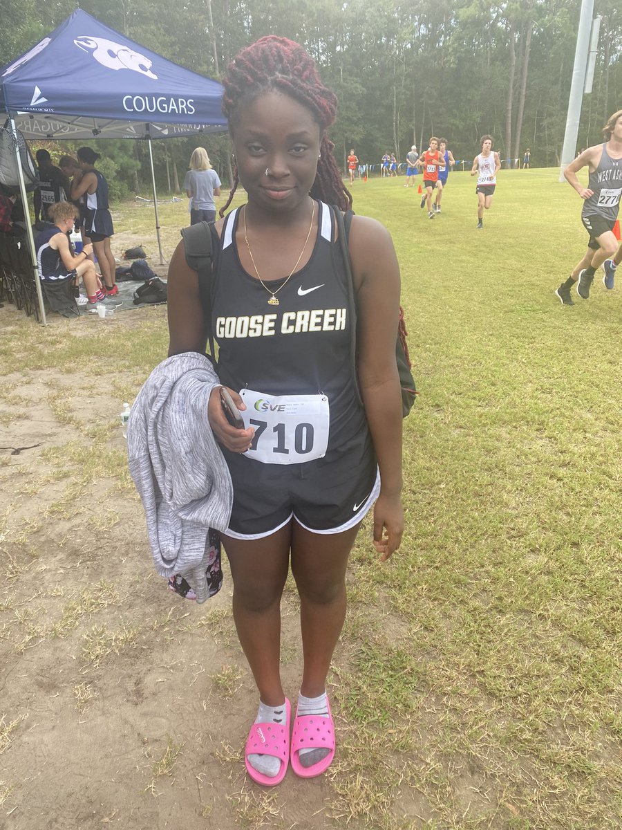 xc_gchs's tweet photo. In a meet with over 400 runners, SEVEN of our kids PR’d! #proudcoachmom https://t.co/X0XRdbhYkz