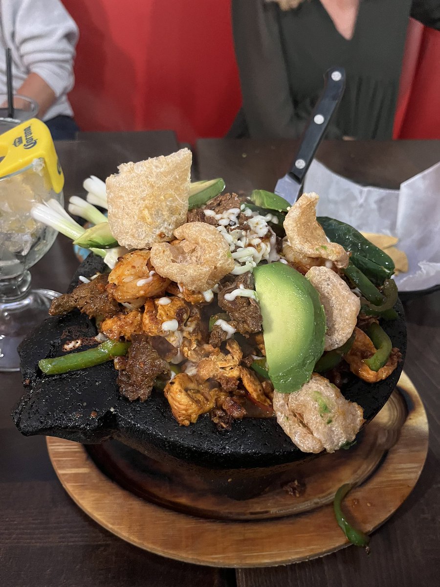 JB (33.3%) 🍟🖕 tweet media