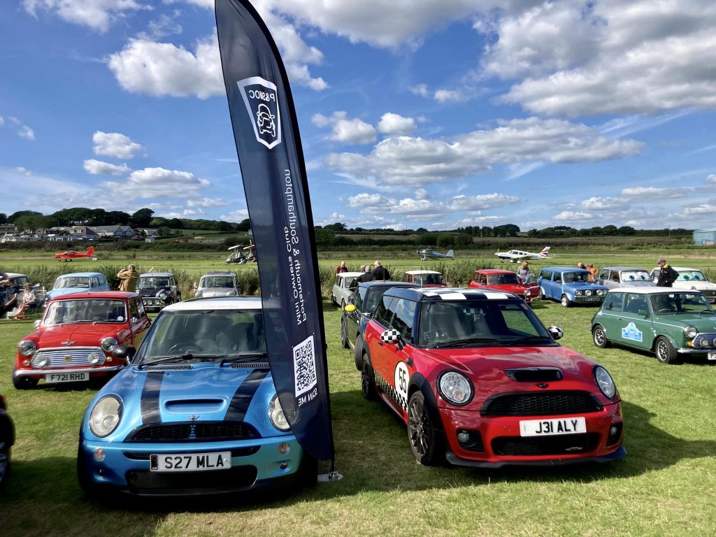 PANDSMOC's tweet photo. Our stand at the #IsleOfWight #IOWMiniAdventure | #MINI #MINIUK #MINIFamily #ClassicMini #ClassicCars https://t.co/kEP0Bh1GAQ