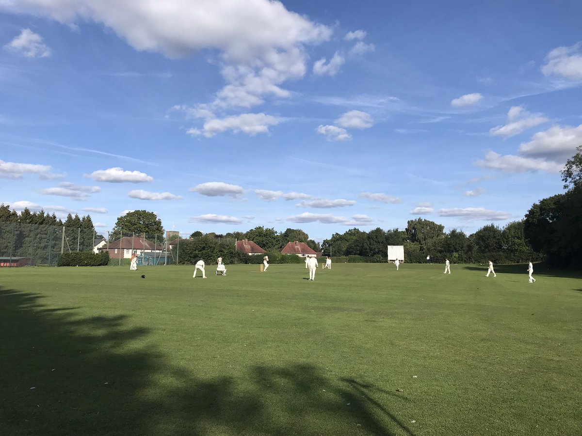 RobMccurrach's tweet photo. Clifton 21-1 chasing 175 https://t.co/98BVKqK60H