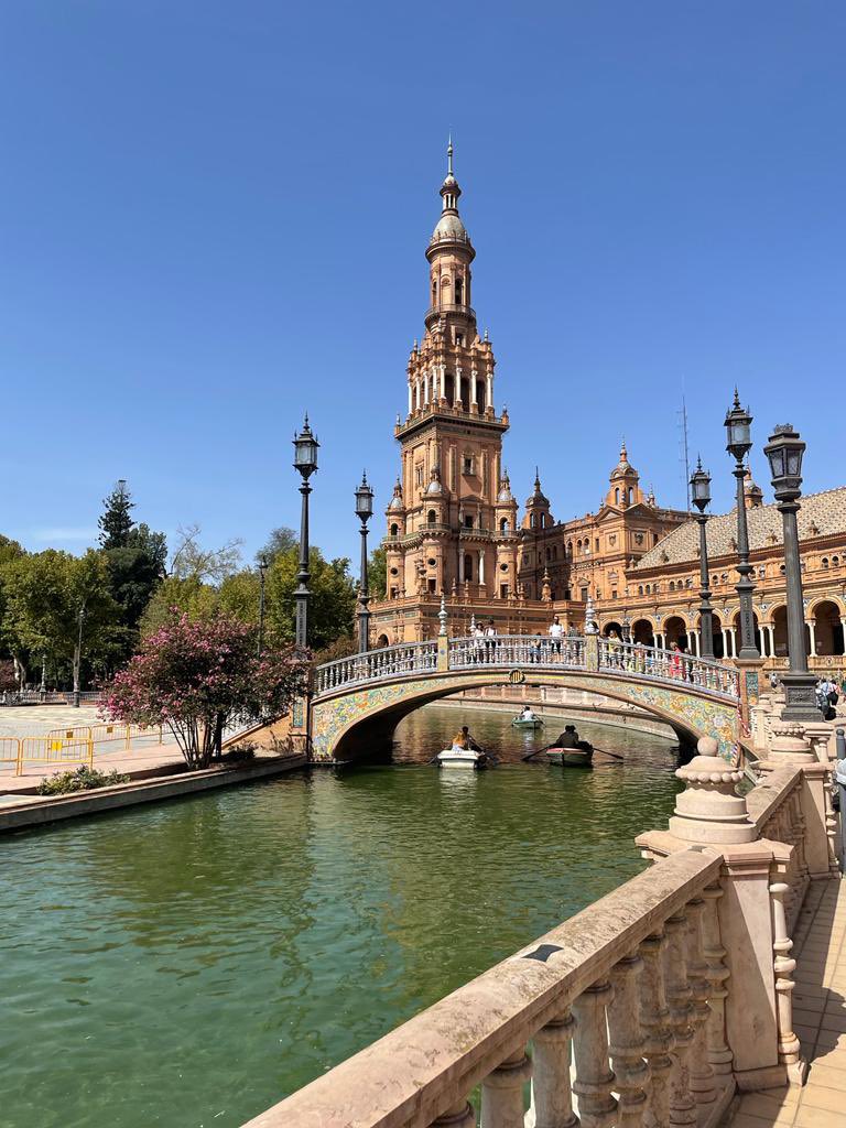 sebasgrubio's tweet photo. Sevilla https://t.co/eRg5qgNpx7