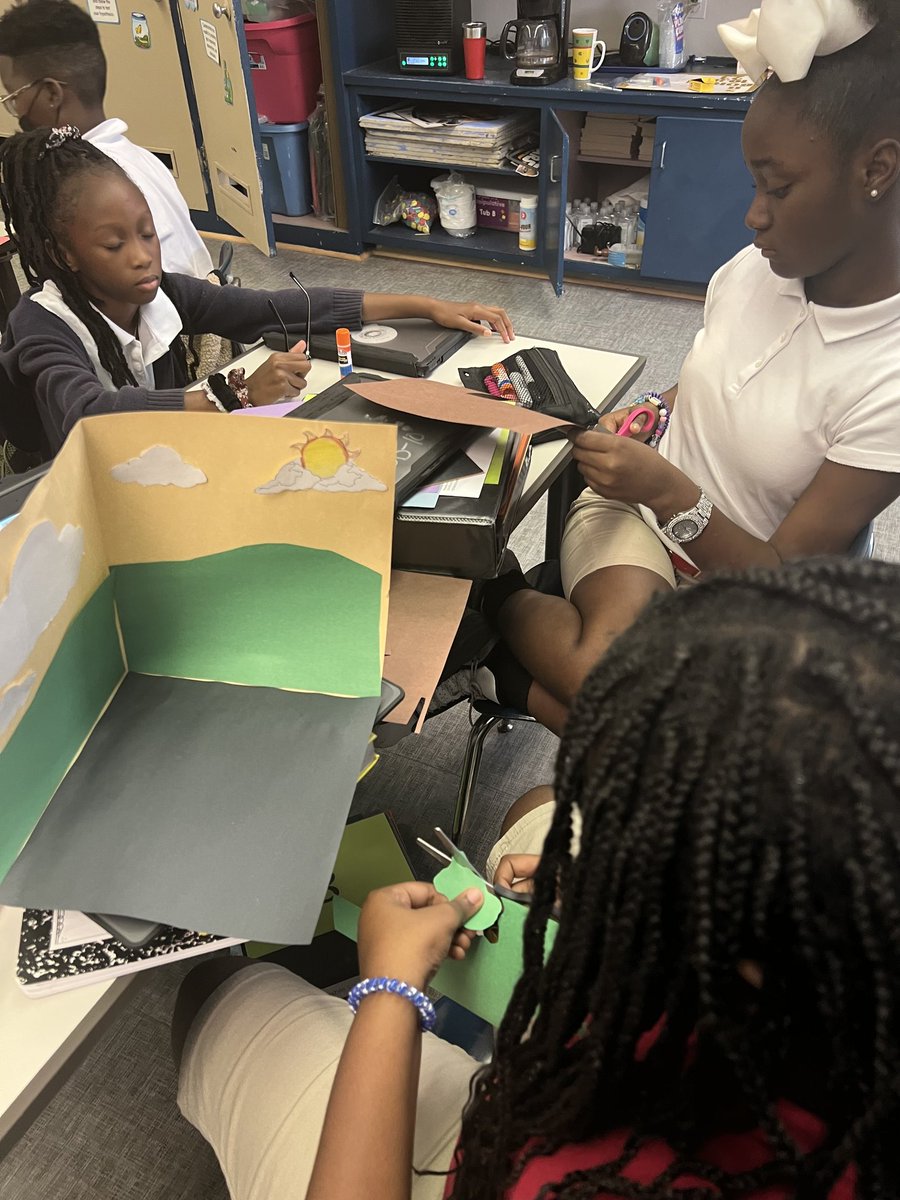 DannellyElemen2's tweet photo. Great things are happening at Dannelly Elementary!! Girls On The Run has gotten off to a great start! Good2Great Mentoring with Fortitude Leadership Academy has begun helping to cultivate our gents and teachers are providing engaging learning experiences. #MPSRising https://t.co/V2flt9QhKJ