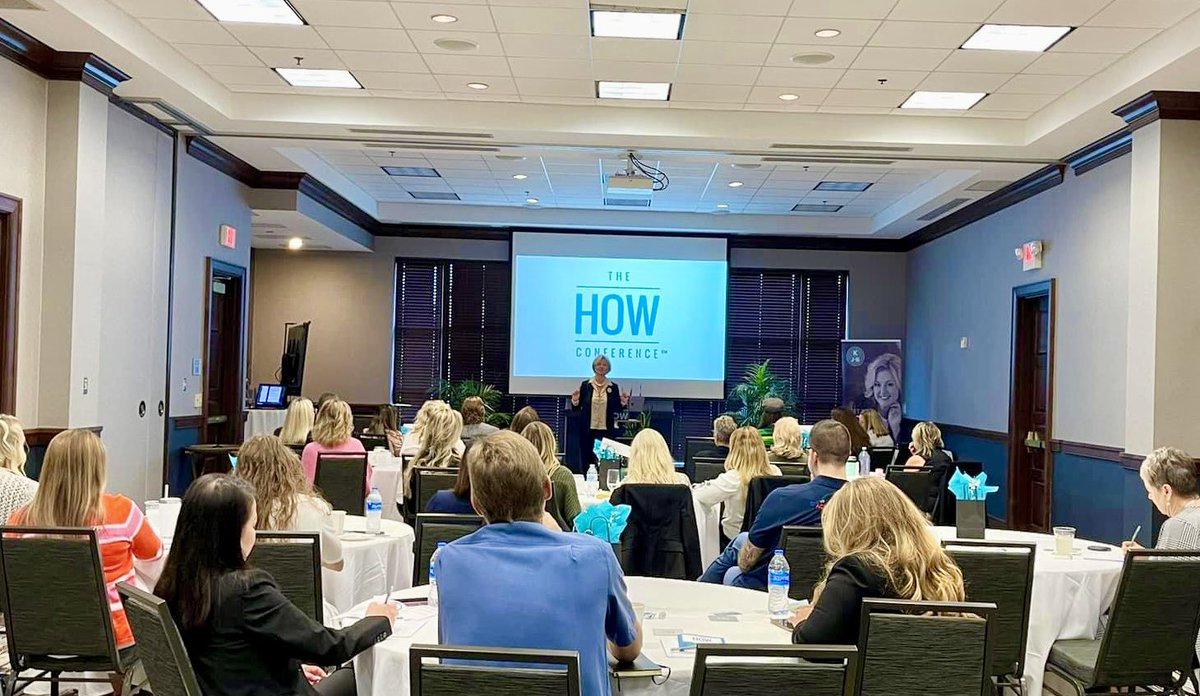 TheHOWGAL's tweet photo. Need help networking? Need to increase your sales effortlessly? Let’s connect https://t.co/k86WcpWnPR https://t.co/4sRnn0Dh6A