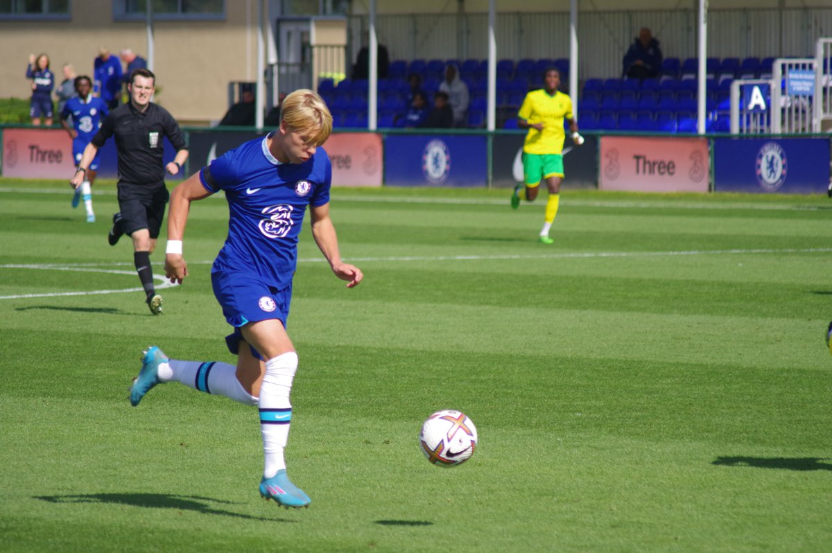 fleetphotos's tweet photo. @ChelseaFC U18 v @NorwichCityFC 170922 0-1 - #runham @chelseayouth @SurreyComet @premierleague https://t.co/sUoAWG32P7