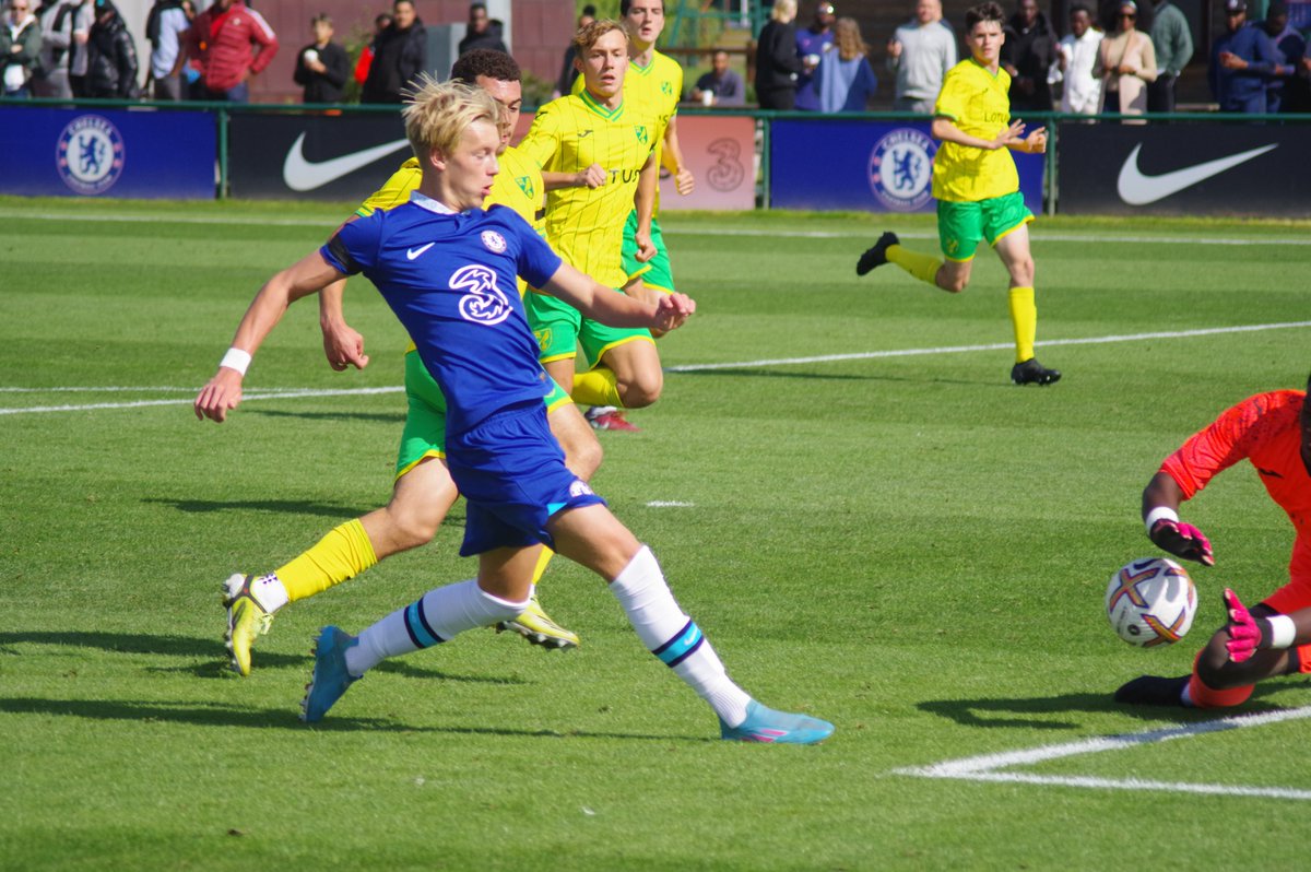 fleetphotos's tweet photo. @ChelseaFC U18 v @NorwichCityFC 170922 0-1 - #runham @chelseayouth @SurreyComet @premierleague https://t.co/sUoAWG32P7