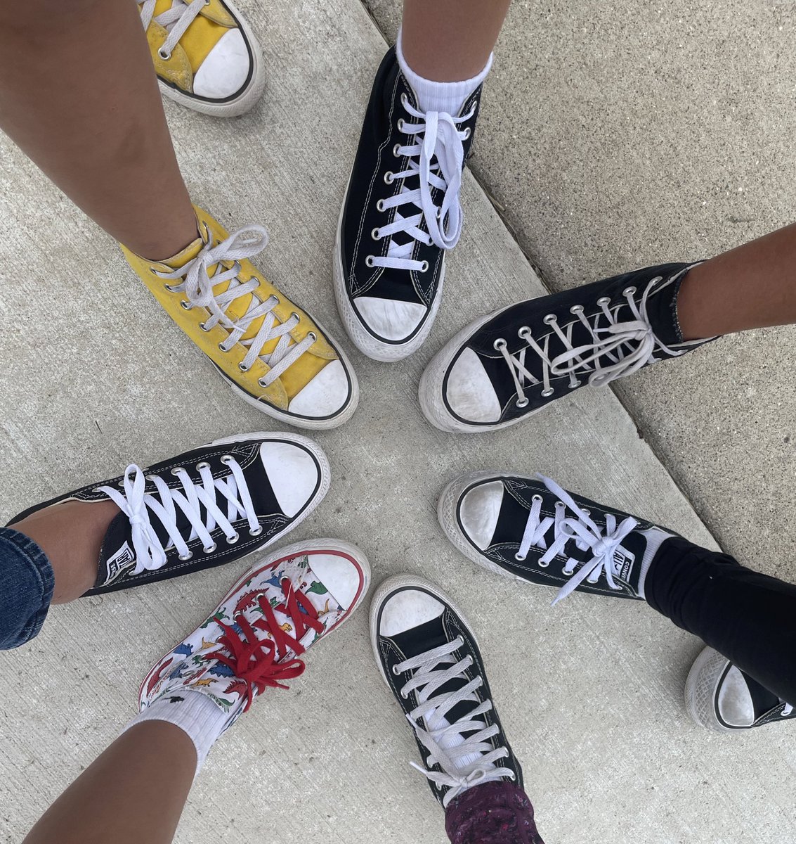mrsgrun4th's tweet photo. It’s been a while but this year seems like it is going to be one to tweet about!! So much fun these first two weeks #ConverseFriday #4thGradeRocks ❤️ https://t.co/IiFVcZYNod