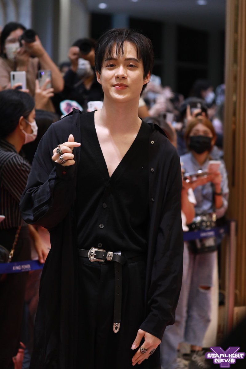 StarlightYnews's tweet photo. แฟรงกี้วีรภัฎ ร่วมเดินพรมแดงงานประกาศรางวัล #TikTokAwardsTH2022
#frankyweerapat https://t.co/VLB1EreOJ5