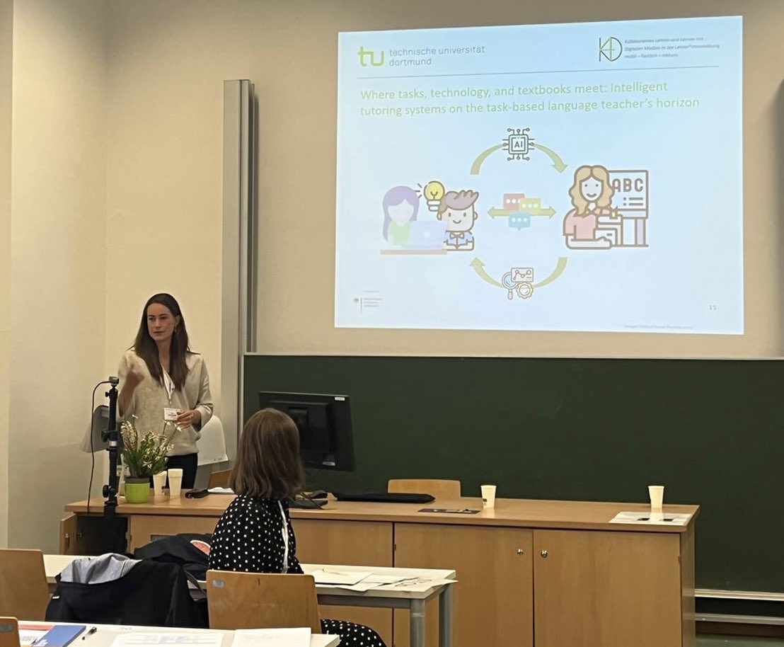 Thank you <a href="/slted2022/">SLTED22</a> for this beautiful conference and for giving me the chance to present our research. Also, thank you to <a href="/Torbenohneh/">Torben Schmidt</a> and @CaroBlume for your feedback, support and trust in me presenting our project.
Thank you <a href="/raulspot/">Raúl García</a> for your ideas and these pictures.