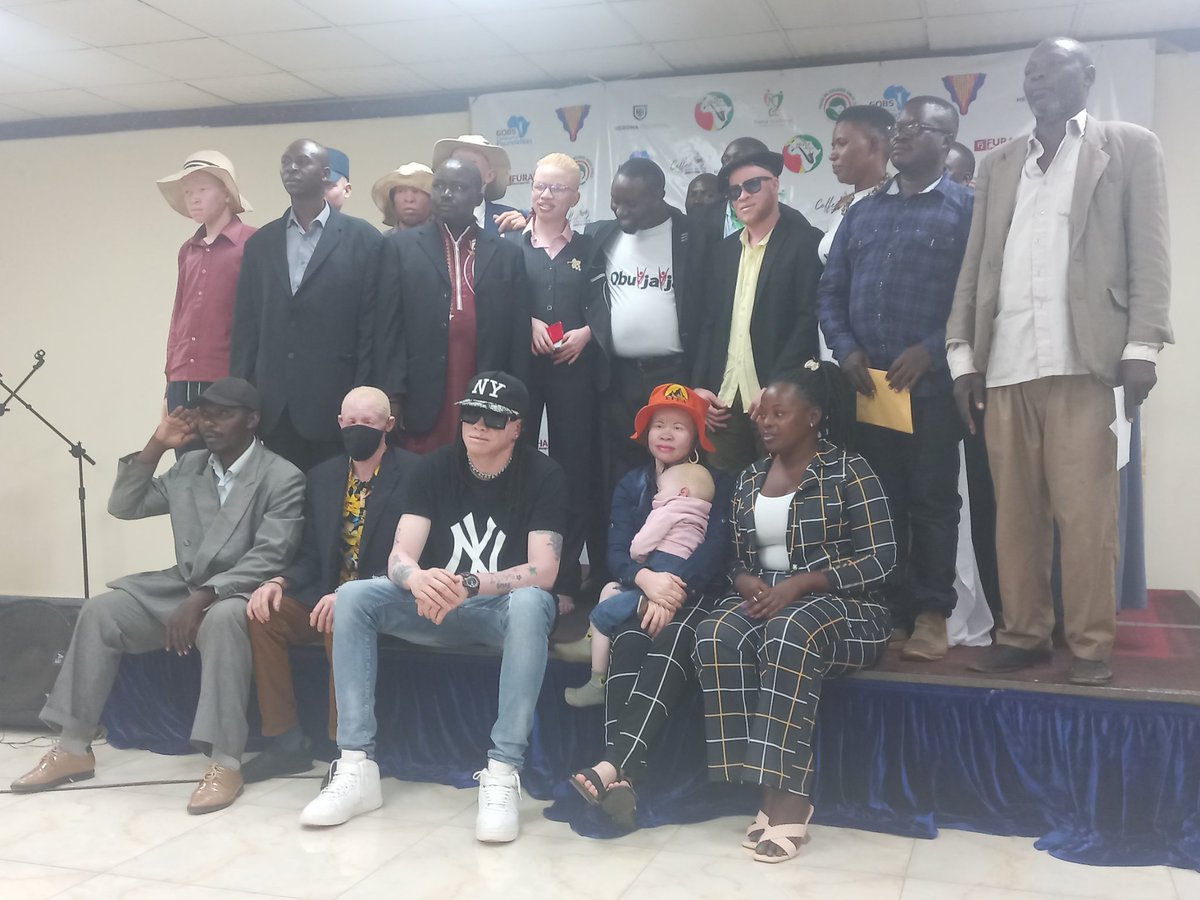 Cultural leaders or herbalists team up with pro-albinism organisations to sensitize fellow herbalists regarding myths of PEOPLE with Albinism being source of riches! And, yeah, they took a photo showing how they easily understand and take #PWA as just any other persons
