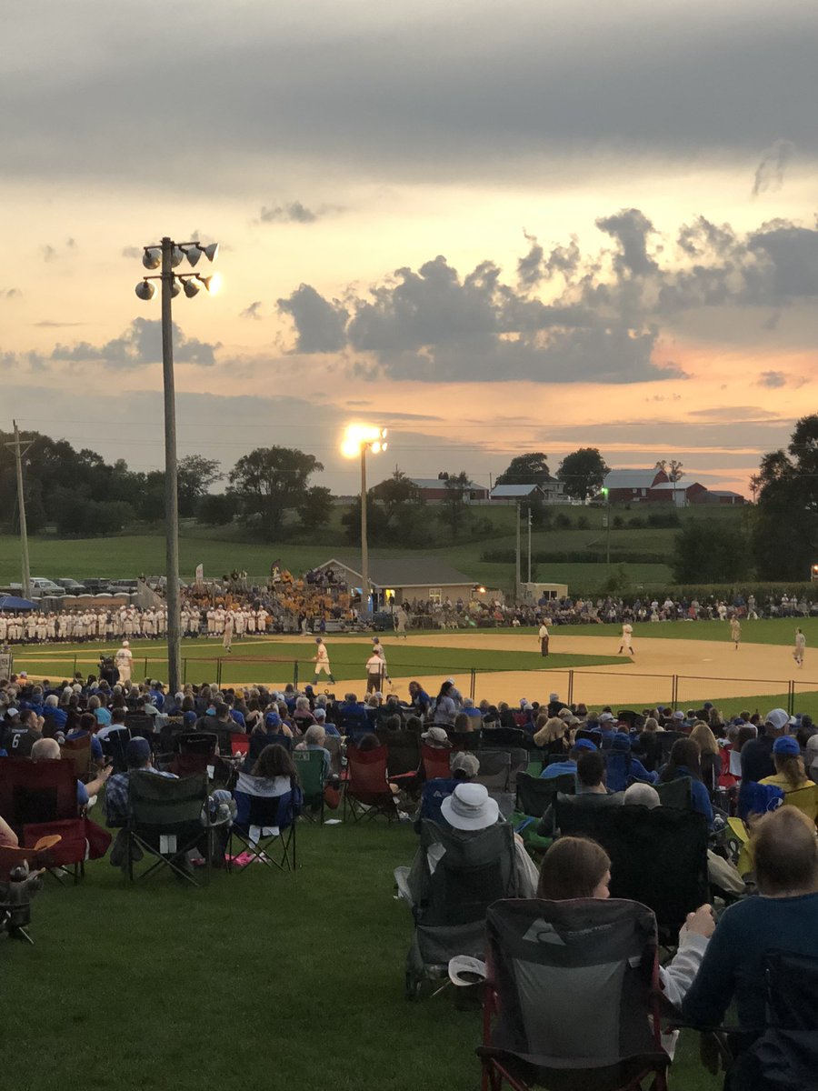 kris13's tweet photo. Last night was an amazing night for @CliffBaseball! https://t.co/AM2sxUFHdW