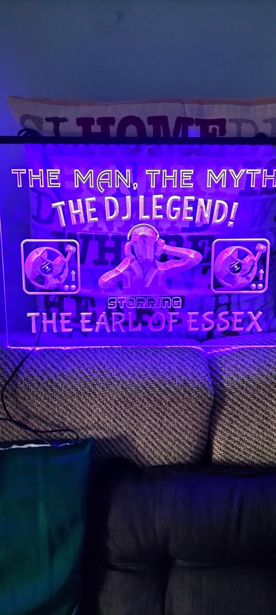 fittensdad's tweet image. Lovely present from sue and Darren for my 70th reminding me who I used to be in another life 🎤🤣🤣