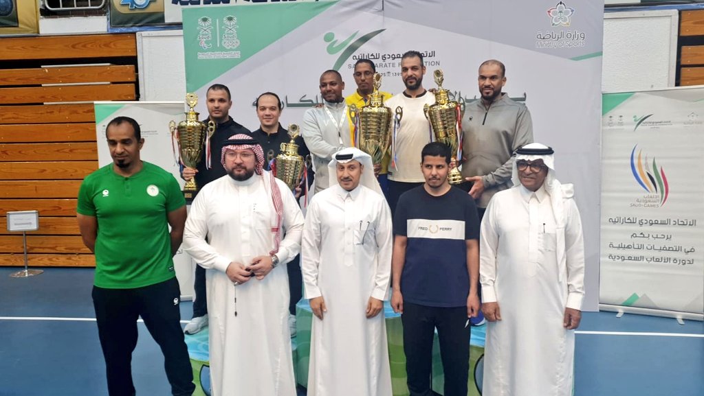 في بطولة الدوري الفردي والتي تم إقامتها في مدينة الظهران بالمنطقة الشرقية حقق الفريق الأول للكاراتيه المركز الثالث في الترتيب العام للبطولة 💪✌️
مبروووك يا أبطااااااااااال 🥋🏆
#حراء