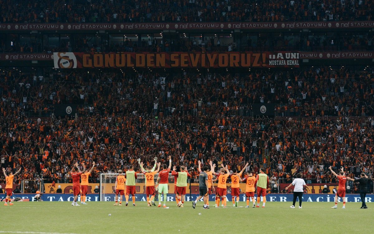Deliler gibi aşığım sana
İlle de sen, ille de sen! 💛❤️