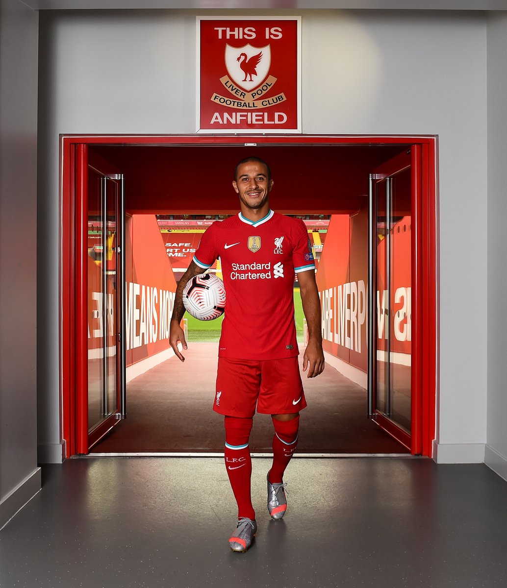 LFC's tweet photo. What a player ✨

@Thiago6 became a Red on this day in 2020! 🙌 https://t.co/lLe8cXAftT