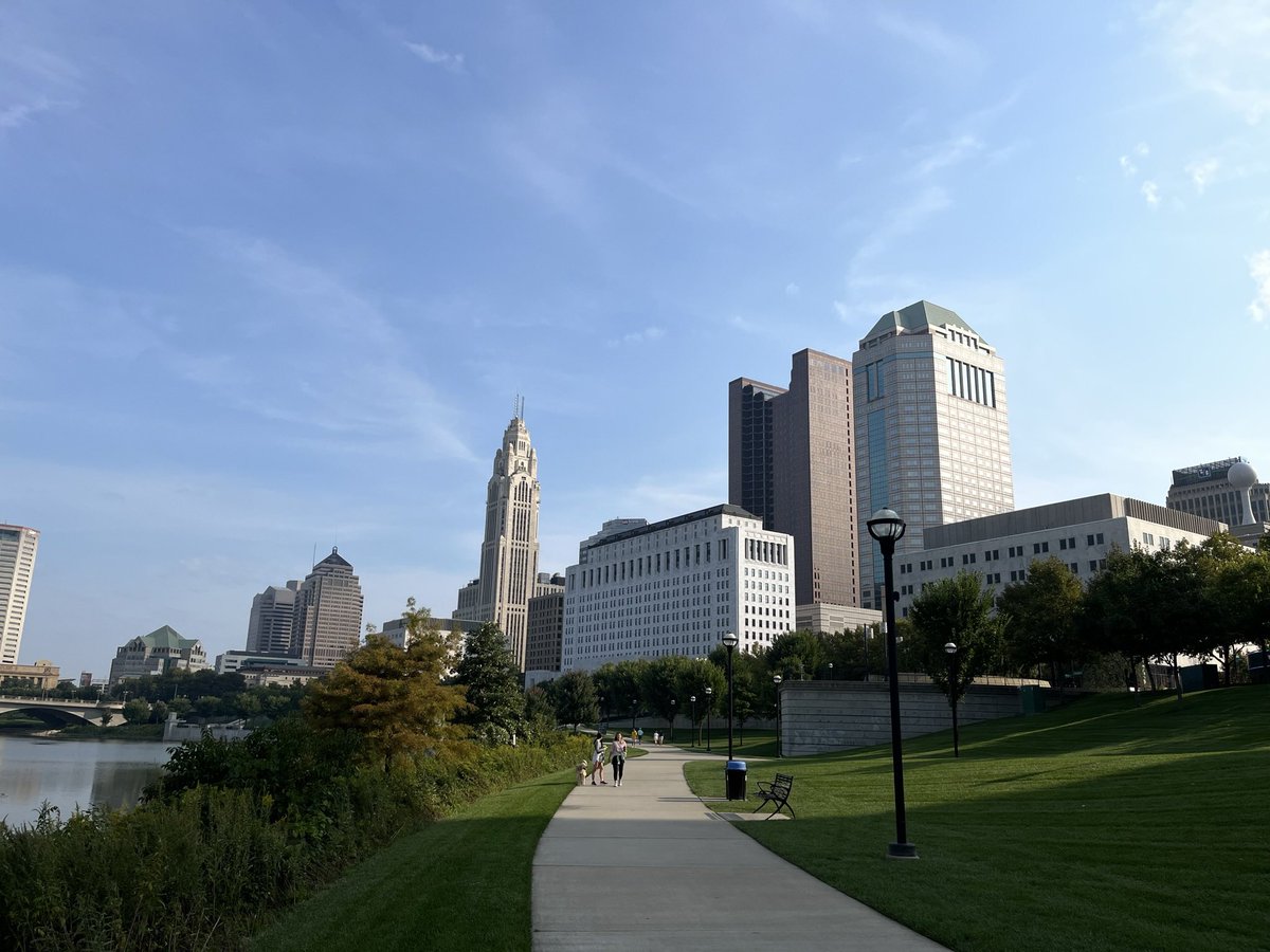 EdwardBroussard's tweet photo. Gotta give @ColumbusGov props for such a beautiful city! https://t.co/PhyTJmitns