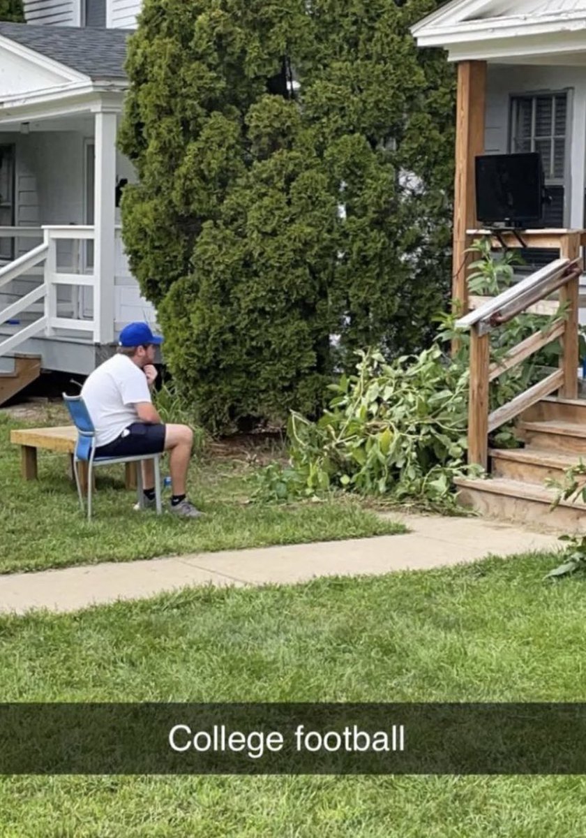 PardonMyTake's tweet image. Dudes rock

📸: @conor12clifford