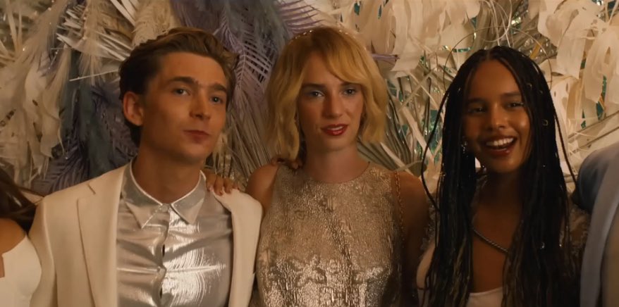 siIIverfish's tweet image. the do revenge creators said &quot;what if we took a group of the prettiest people on earth, and made a movie with all of them&quot;