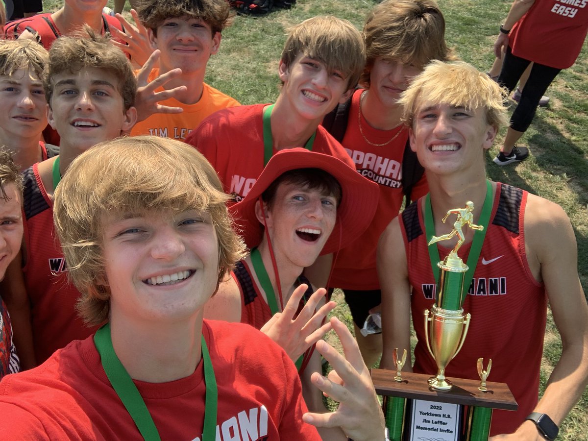 bo_stevenson's tweet photo. The @WapahaniXCTF Boys are your 2022 Jim Leffler Invite Champs! https://t.co/HQdsDdlxIc
