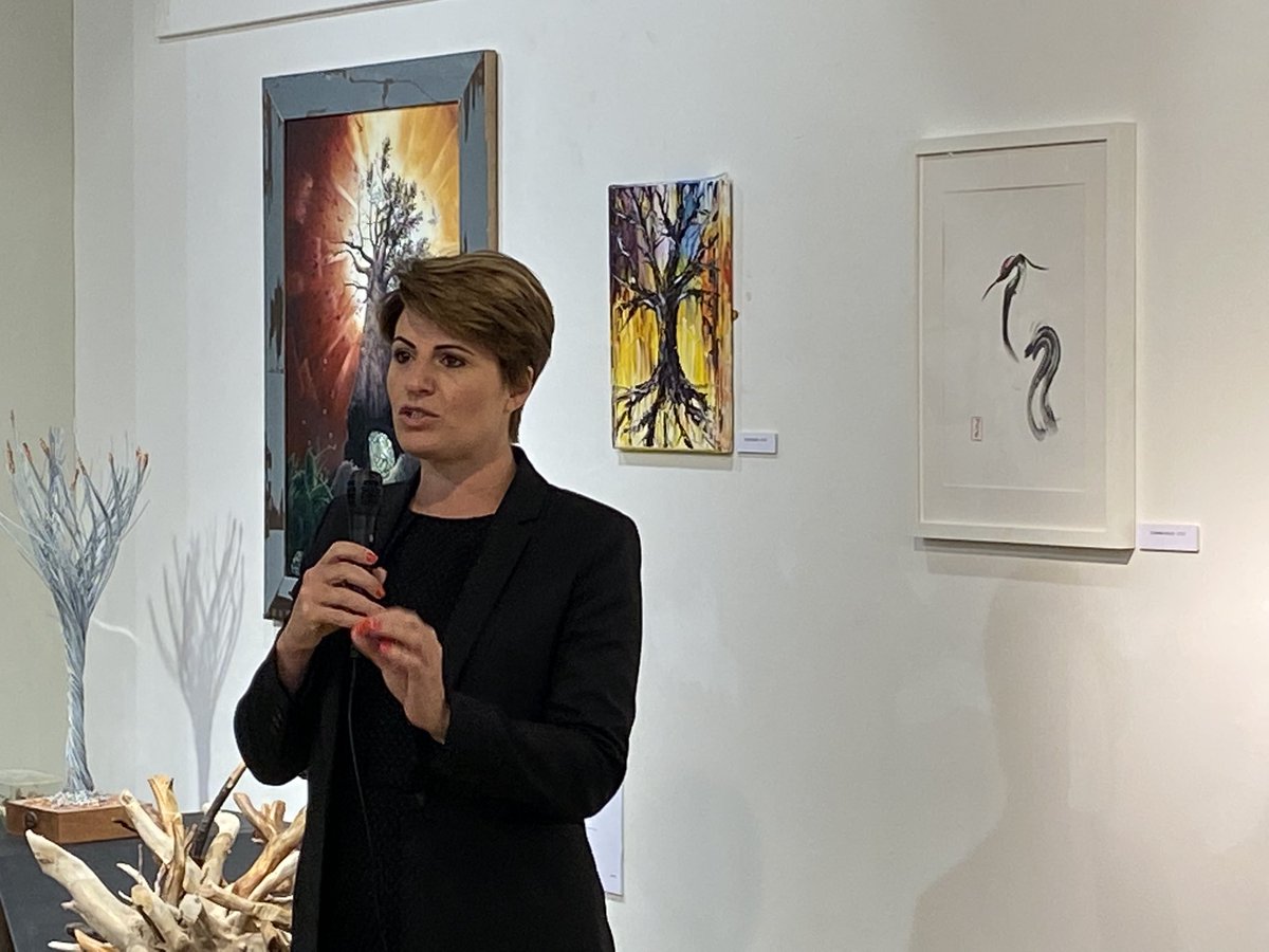 …and thank you to our Patron @EmmaHardyMP for opening the exhibition and reflecting on the important legacy for Queen Elizabeth of planting trees in HRH’s Green Canopy.