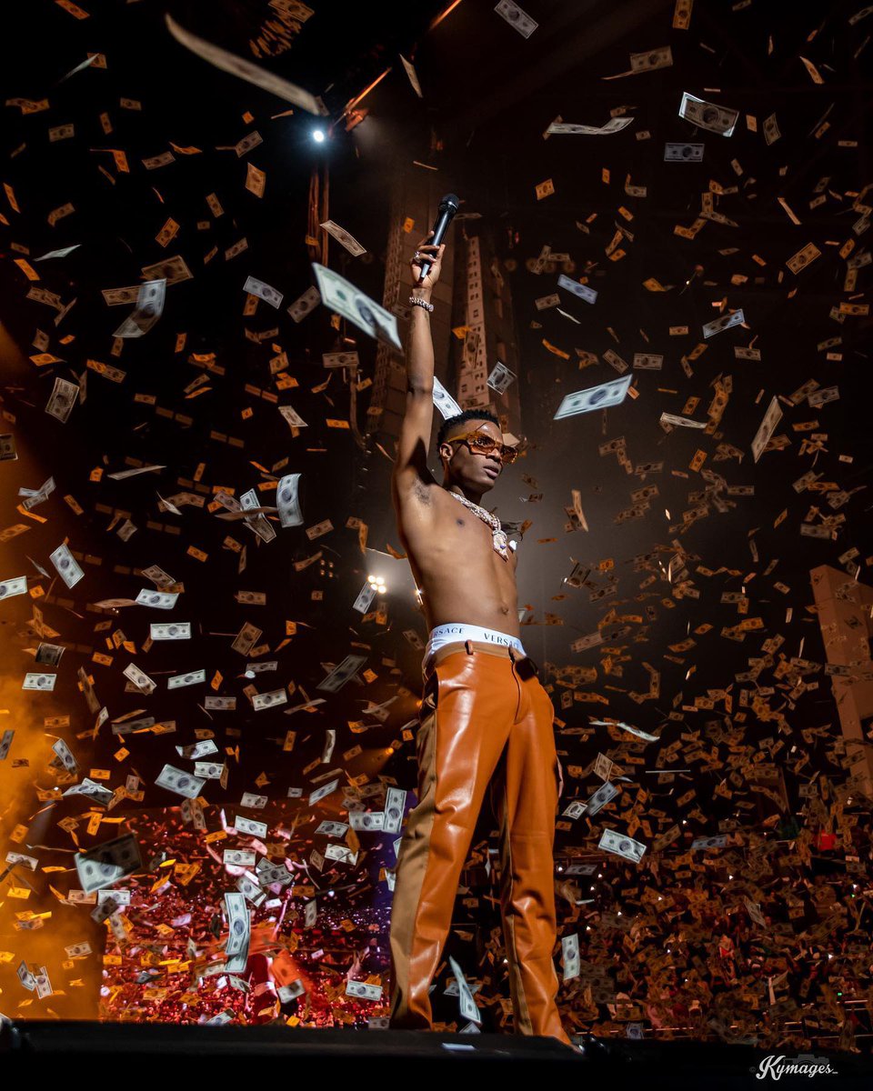 Bongopulse's tweet photo. WIZKID
@wizkidayo sold out accor arena Paris.
Ahead ahead Nigeria musicians π³π¬ taking over the music industry
π #BIGWIZ #Reggaeviper
DONEFIZZY
@Iknowdonefizzy New music out on the 30th Stay Woke
#vibewithusng β¦β¦β¦.. https://t.co/xcJuJYu4Rn