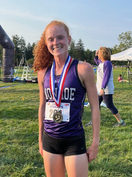 monroe_xc's tweet photo. What a night for the Falcon Ladies @ The Battle @ Ocean County Park! Amelia Artz placed 1st 🥇 in the Senior race running 18:31. Senior Kristin Giordano and Freshman Ananya Raja also brought home medals 🏅 Lots of PRs and great things to come! @monroeathletic @monroetrack https://t.co/CgrUCIY8DZ