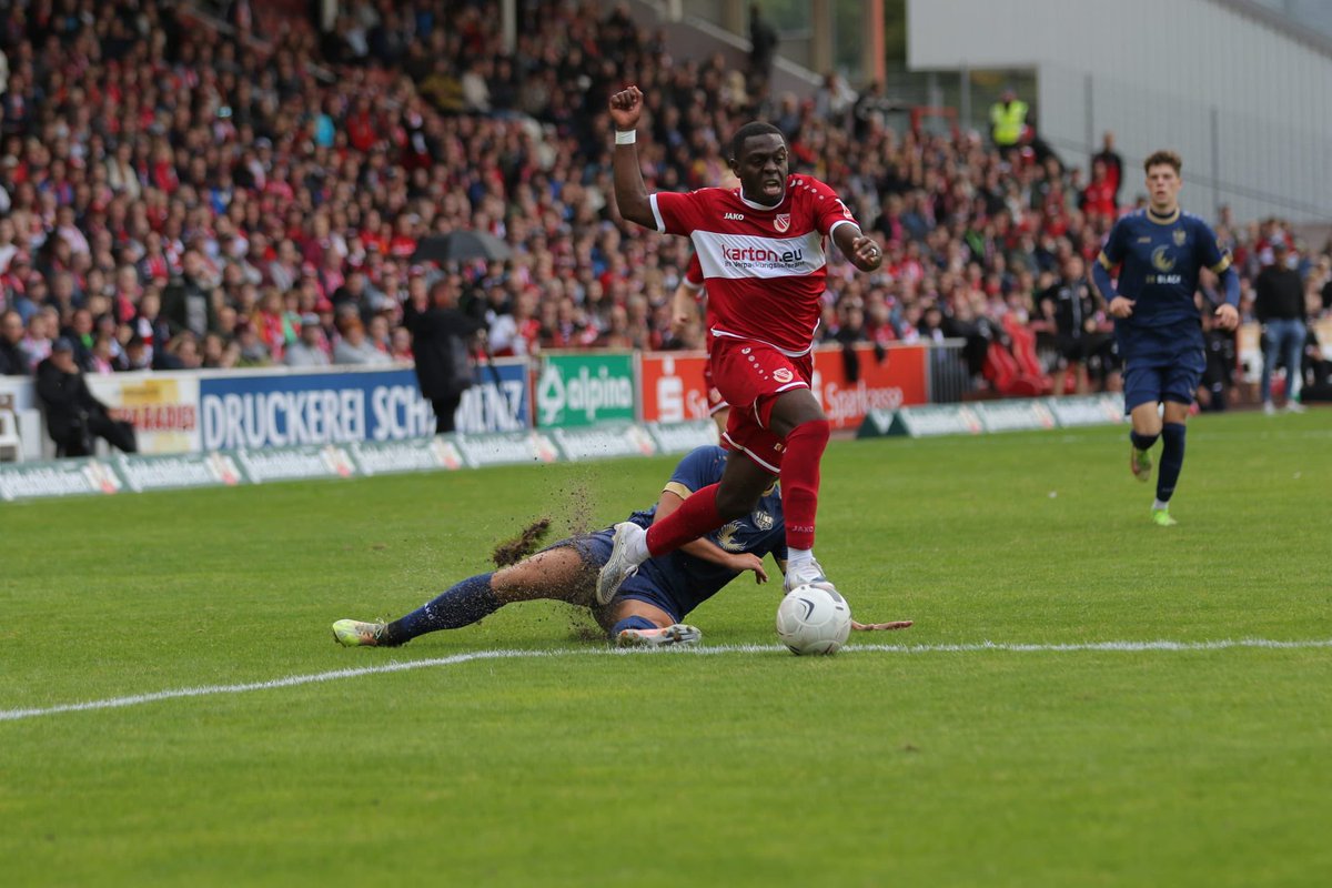 Nur_Energie's tweet photo. Zum Spielbericht, Statistik und Galerie vom 3:1 gegen den @ChemnitzerFC geht es hier 👉🏻 https://t.co/qLtHMMo2bl #WIR #FCECFC https://t.co/NlesQ6kef4