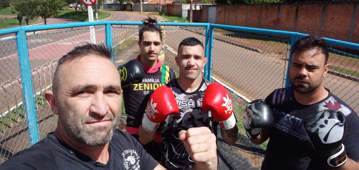 PAULOBUENO565's tweet photo. #familiadomma #sabadao #mmapark @zenidimbrasil https://t.co/Tm9SvfXiT7
