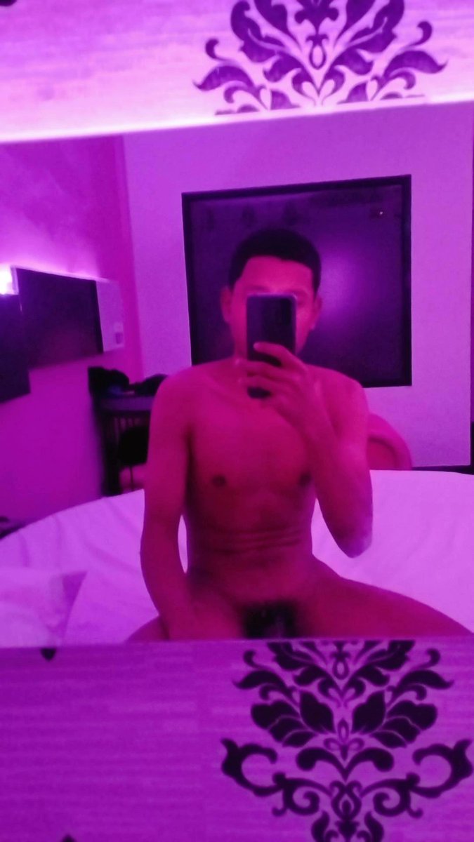 แอบมองเธออยู่นะครับ
ม่านรูดสุราษฎร์ธานี😁😁