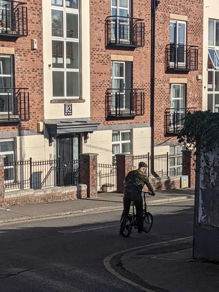 NiallAins's tweet photo. Look out for a lad in a Pennys camo top putting up fascist anti-imigration posters around Kilmainham https://t.co/IZ3Hjvlwjq