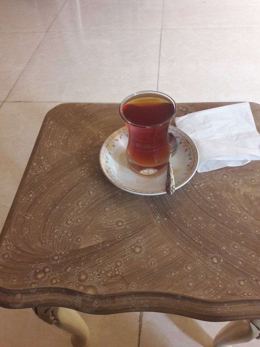 جلست على السّكون بانتظار انتهاء بؤسي انتظر الغدّ السّعيد يأتي
مساء الخير