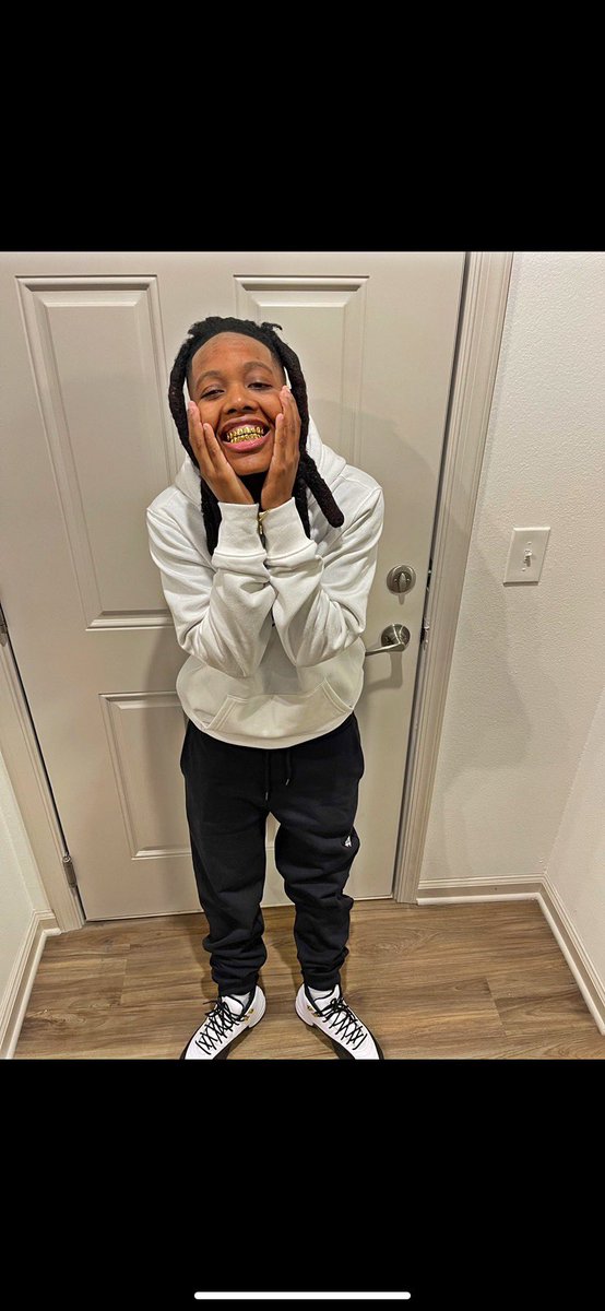 KeyahThomas's tweet image. 👽