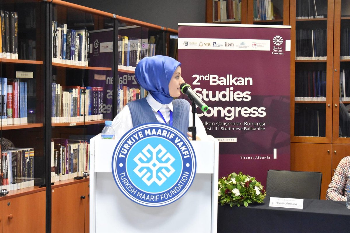 balkanfound's tweet photo. Session VI

2. Reevaluating Uses and Gratifications Theory in the Context of Social Media: From Traditional Audiences to Active Users 

Flora Hajdarmataj https://t.co/9vle6tLdYX