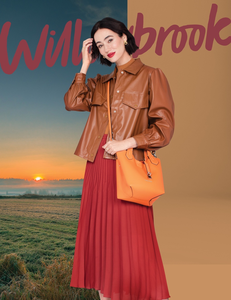 WillowbrookBC's tweet photo. Introducing our Fall Look Book. Follow along as we share this season's scene stealers, sourced just for you, from Willowbrook. Pick up your copy at Concierge or visit our website for the full scoop. #shopwillowbrook #falllookbook #fallfashion #fashiontrends #ootdfashion https://t.co/rImpyfqRtv