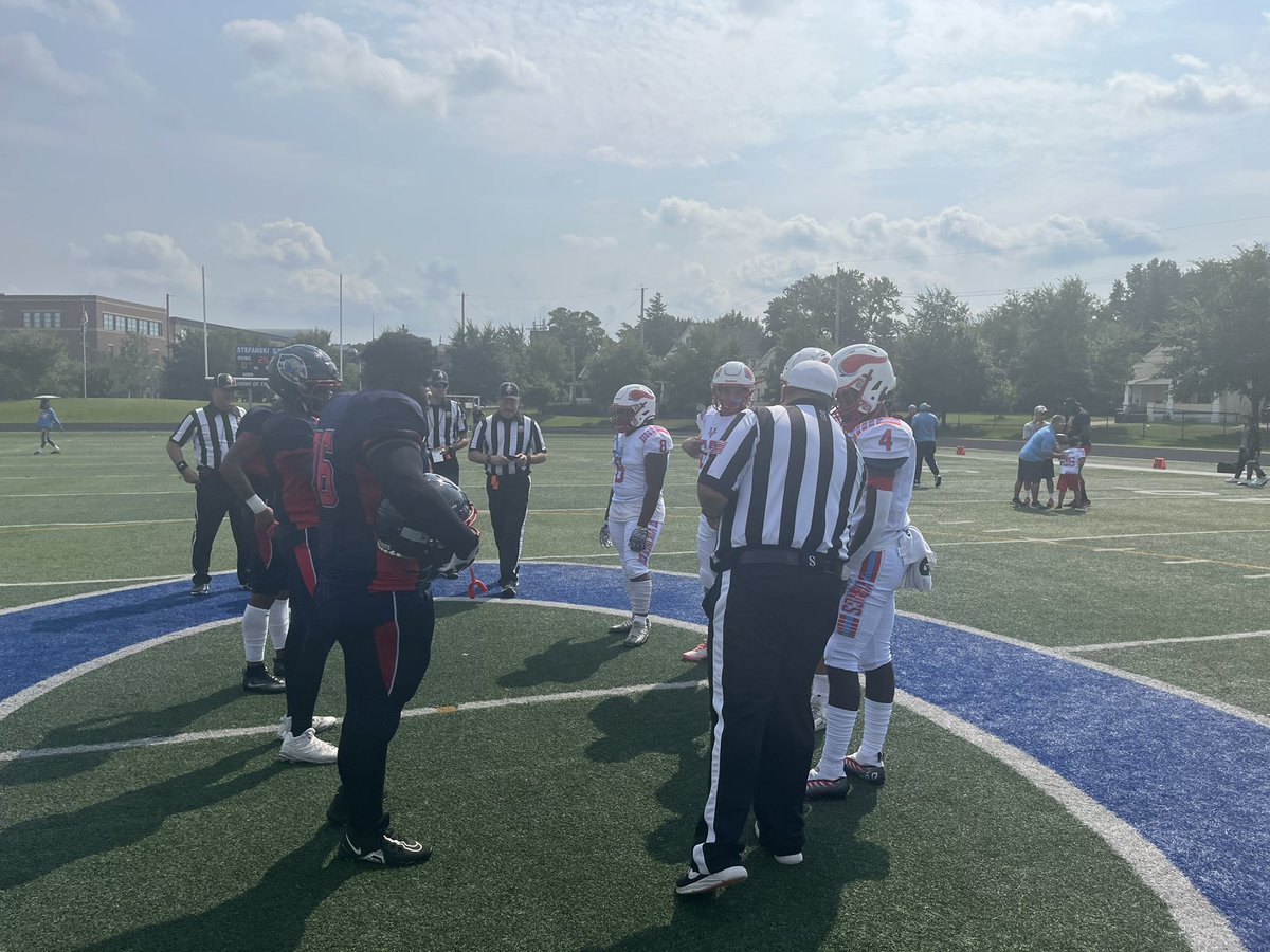 TownCenter2's tweet photo. Captains meet for pregame coin toss. @VASJFootball won, and chose to receive https://t.co/0iG4kzy1fK