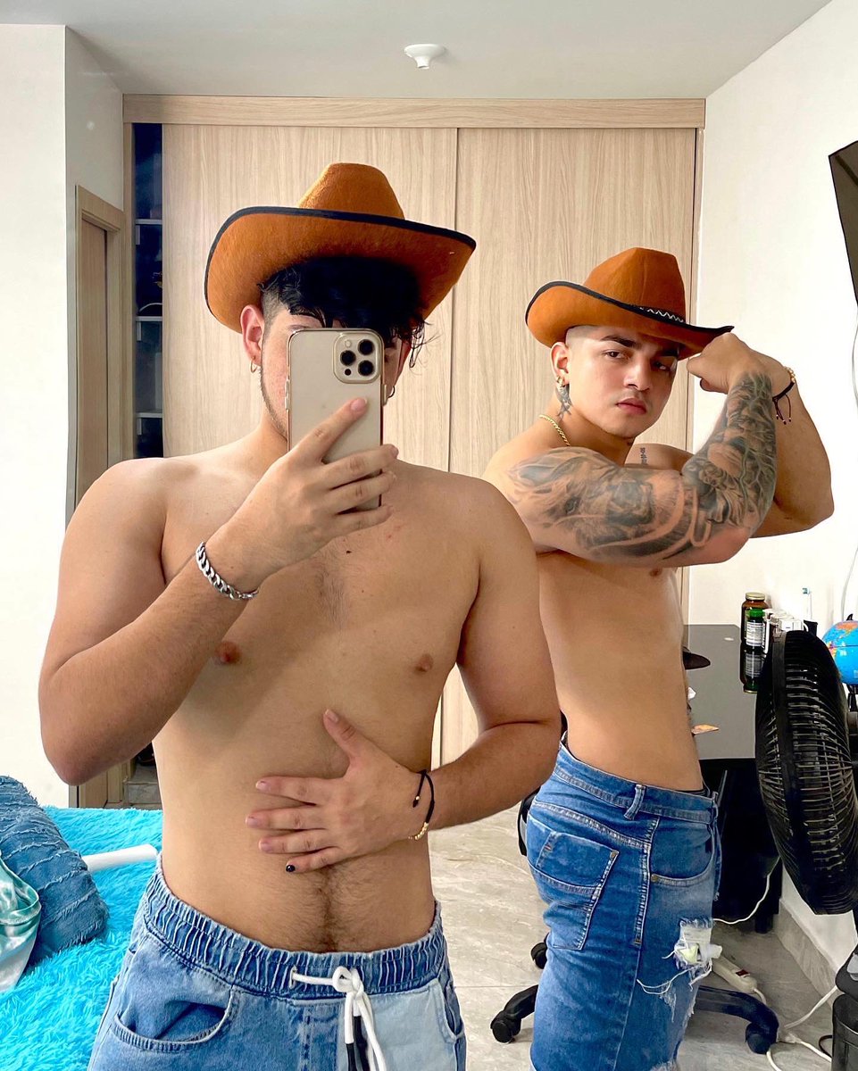 Sebastiian1mr's tweet photo. COW BROTHERS 🤠🤠
 vieron nuestro only hoy? 

Suscripción gratuita entre los rt citados 🍑😍

https://t.co/6HpDjnXc93 https://t.co/G6yRdbCD5T