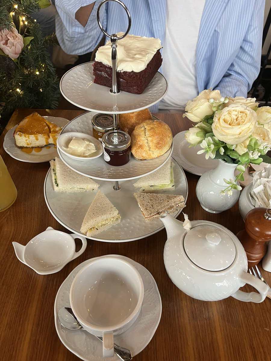 Yn_ness's tweet photo. T’Cup Paris 3 
Tea Time https://t.co/xw1hNe8Yvf